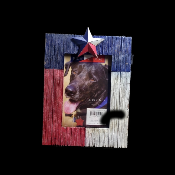 R, W&B Star Picture Frame - Picture 1 of 3